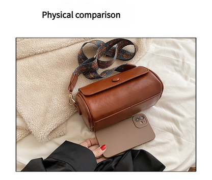 Beige Vintage PU Leather Shoulder Bag with Adjustable Strap - Compact and Stylish